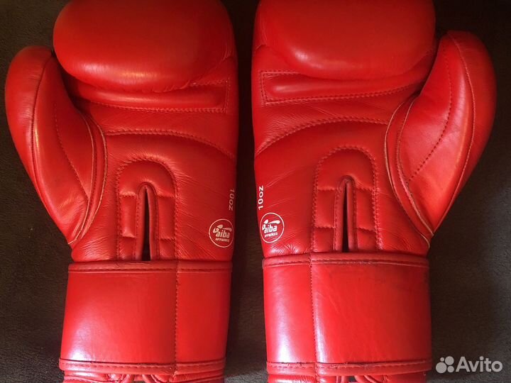 Боксерские перчатки 10 oz adidas aiba