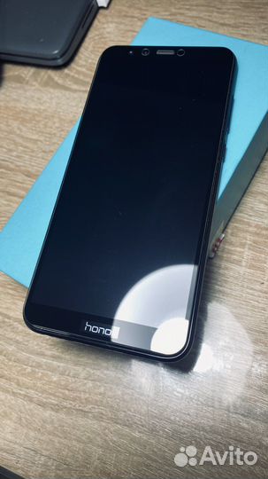Телефон Huawei