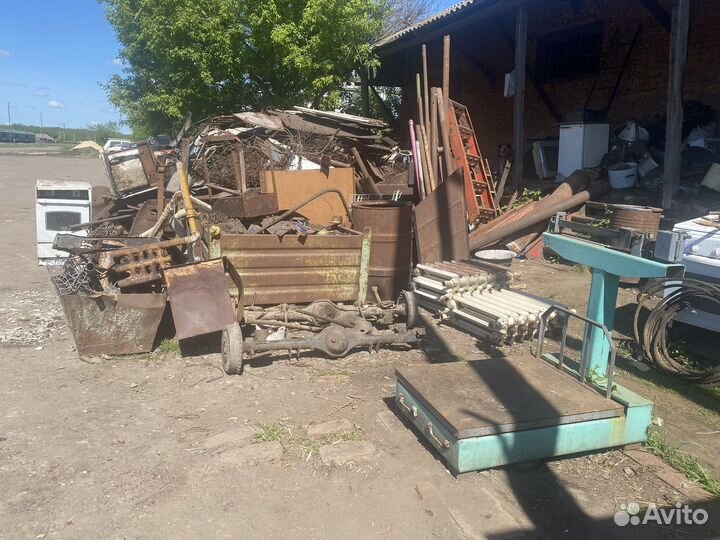 Закупаем металлолом в Староюрьево