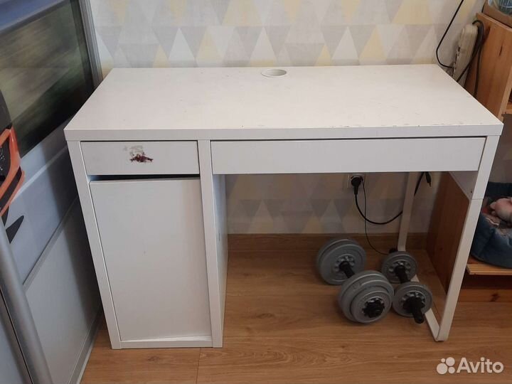 Торг уместен стол IKEA белый