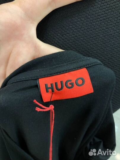 Футболка hugo