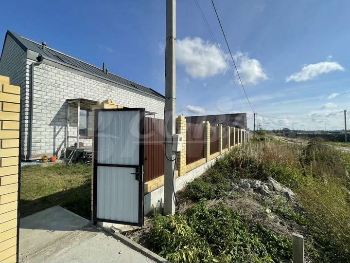 Дом 218 м² на участке 18 сот.