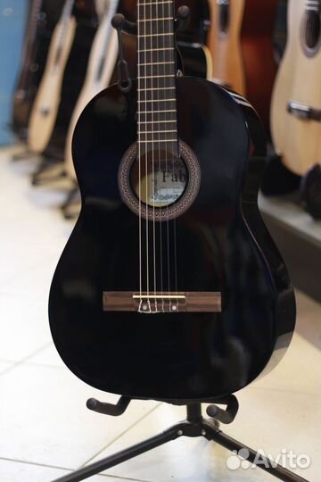 Классическая гитара Fabio