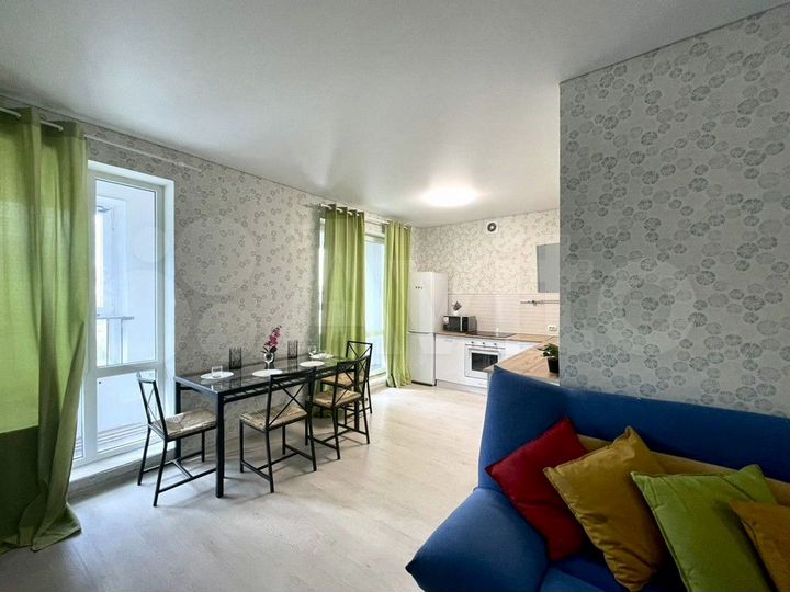2-к. квартира, 75 м², 7/25 эт.