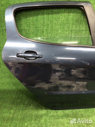 Дверь задняя правая Peugeot 308 цвет KGN