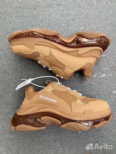 Кроссовки Balenciaga triple s