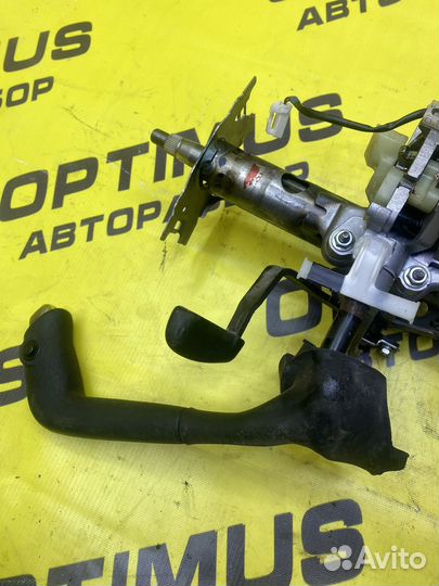 Рулевая колонка правый руль Toyota Voxy AZR60