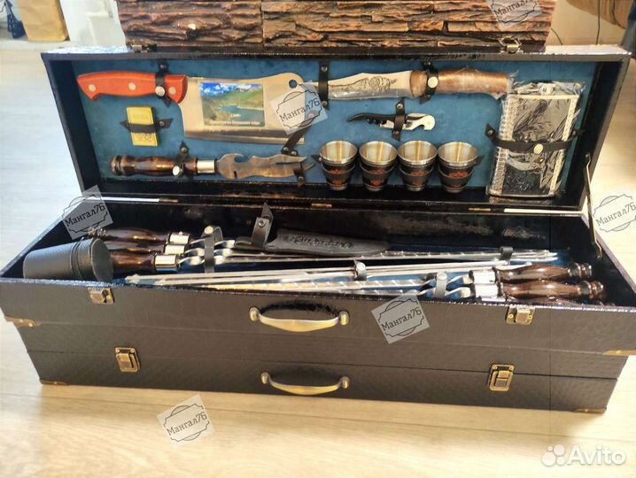 Подарочный набор шампура в кейсе кожа