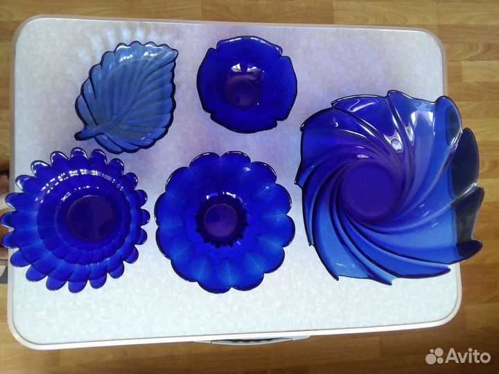 Посуда синее стекло