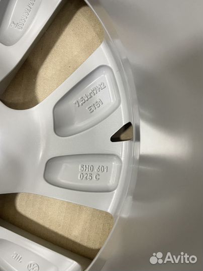 Новые «Belmont» R17 Volkswagen Golf 8, 7 R17