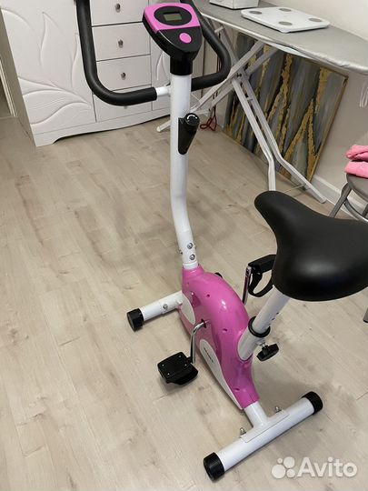 Велотренажер новый