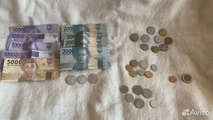 Монеты и банкноты