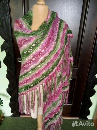 Вязанная шаль