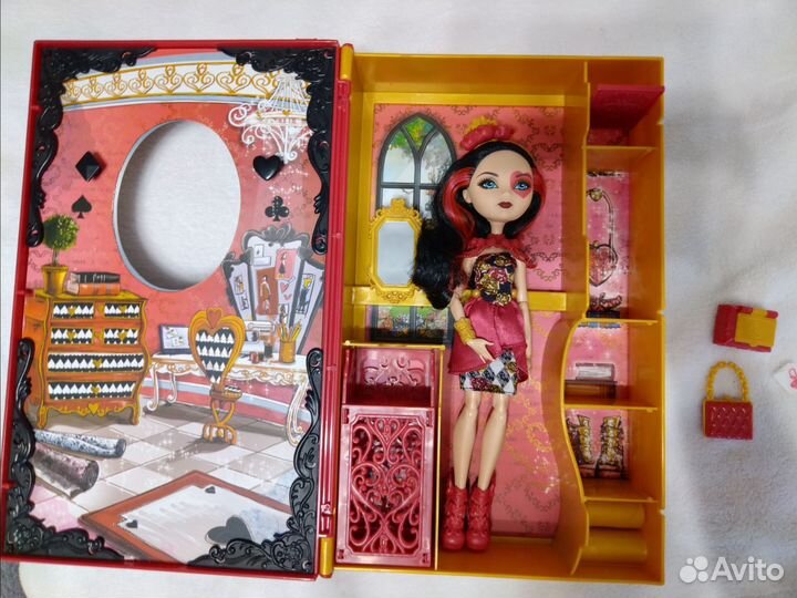 Кукла Ever After High Лиззи