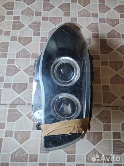 Фара передняя правая на BMW e87