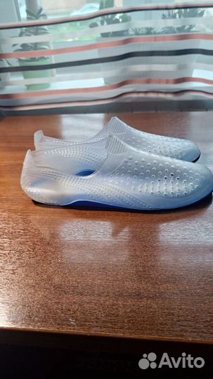 Шлепанцы с моря