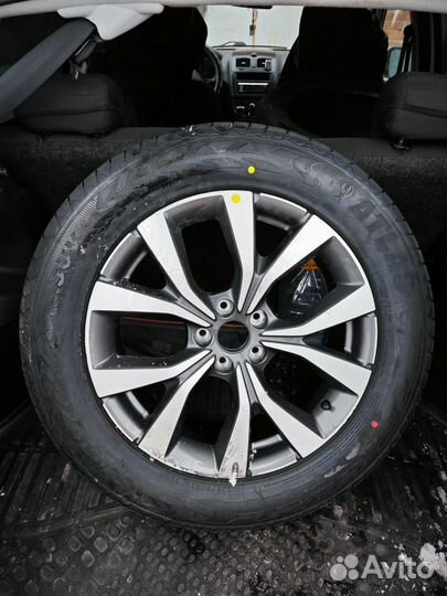 Диск литой 18