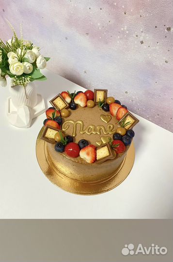 Торты домашние на заказ,меренговый рулет,куличи