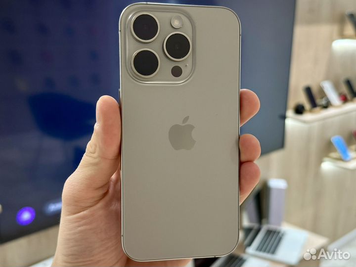 iPhone 15 Pro, 128 ГБ