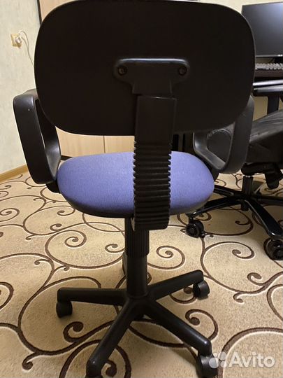 Компьютерное кресло