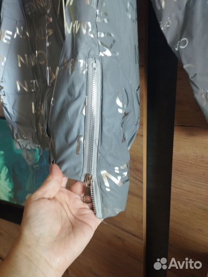 Жилетка новая в наличии осталась бежевая