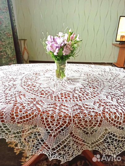Скатерть вязаная, ручная работа