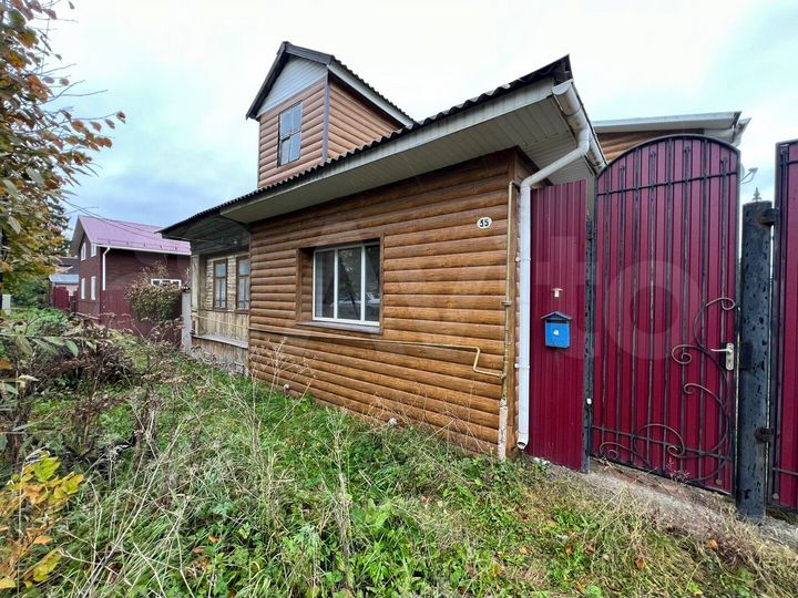 Дом 156,6 м² на участке 6,8 сот.