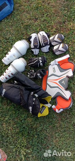 Комплект защиты для хоккея