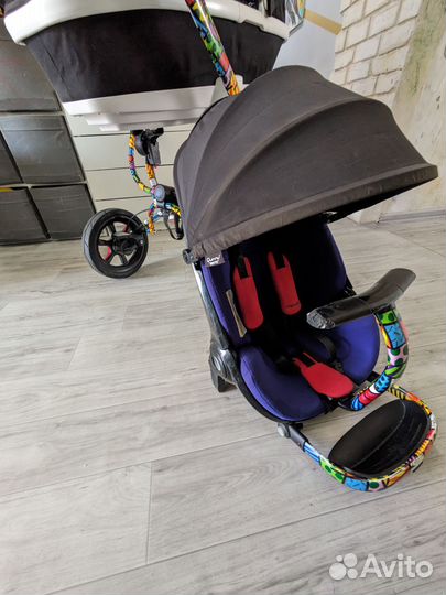 Коляска Quinny Mood 2в1 люлька и прогулочный блок