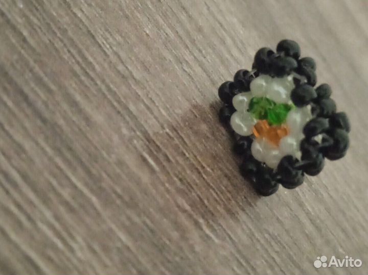 Фигурка из бисера