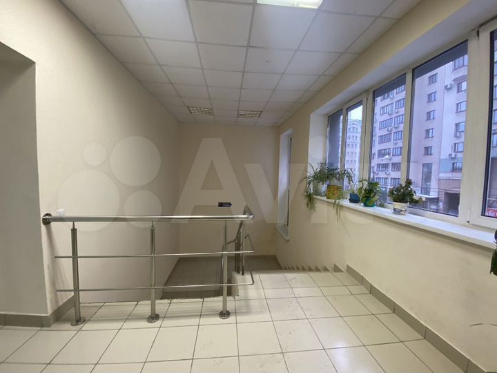 Офис, 182 м²