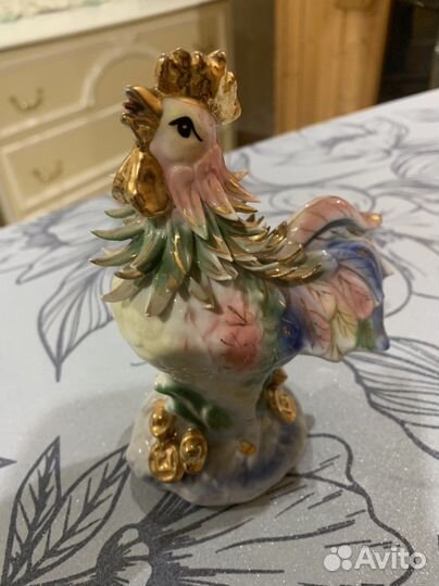 Петух фарфор