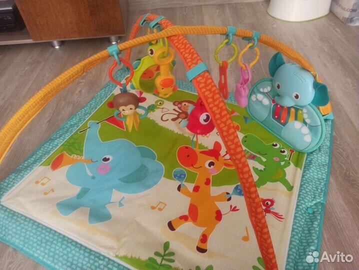 Развивающий коврик