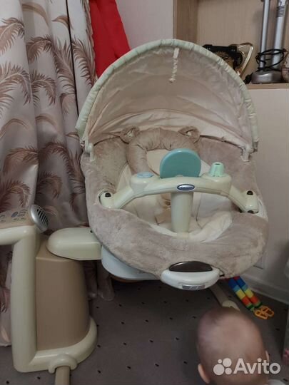 Детские электронные качели graco