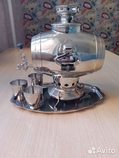 Самовар сувенирный бочка Жигули. Коньячный набор