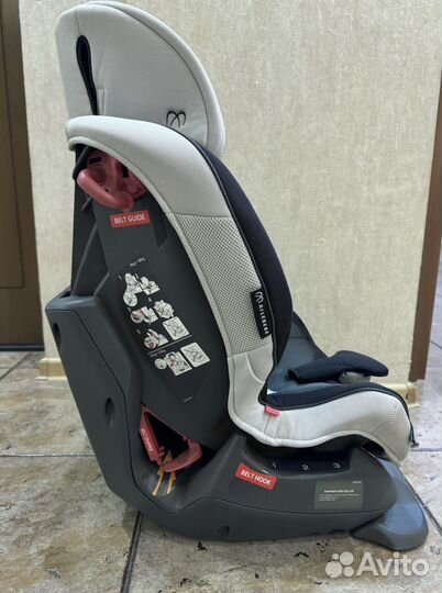 Автокресло ailebebe carmate swing moon 9-25