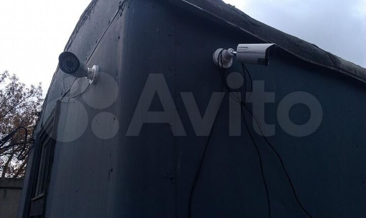 Машиноместо, > 30 м²