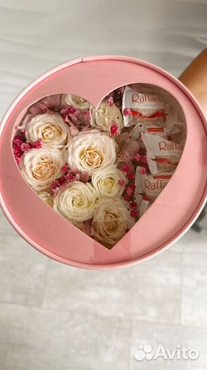 Цветы и рафаэлло