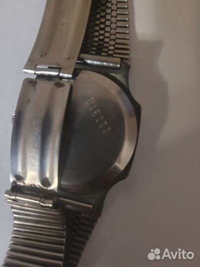 Часы мужские механические с браслетом