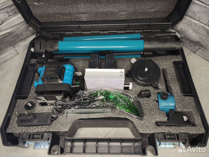 Лазерный уровень Makita 4D, 16 линий с треногой