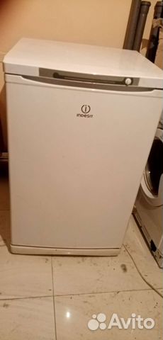 Морозильник бу Indesit sfr100. 001