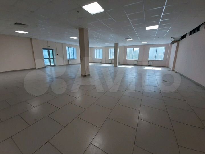 Торговая площадь, 215 м²