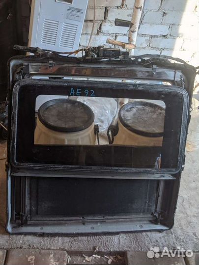 Стеклянный люк Toyota Ae91 ae92