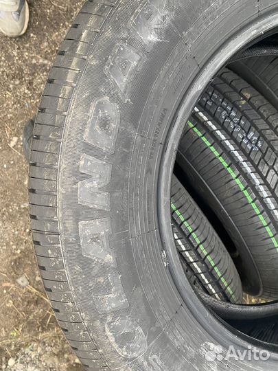 Yokohama Geolandar G033 215/70 R16 100H