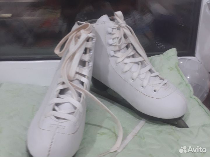 Коньки фигурные