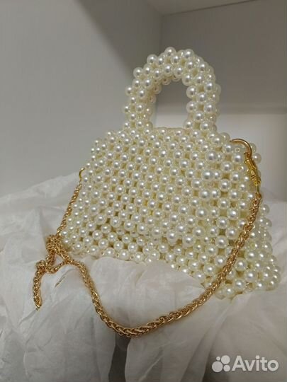 Сумка из бусин под жемчуг
