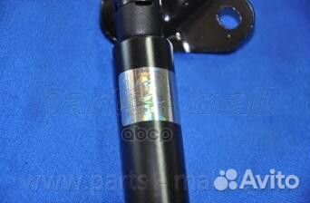 Амортизатор багажника hyundai grand starex(TQ)