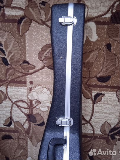 Жёсткий кейс (кофр) для классической гитары Stagg