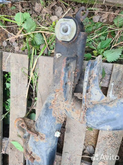 Подрамник задний Volkswagen Tiguan 1 2010