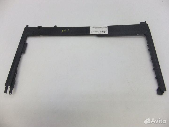 Пластиковая рамка от ноутбука